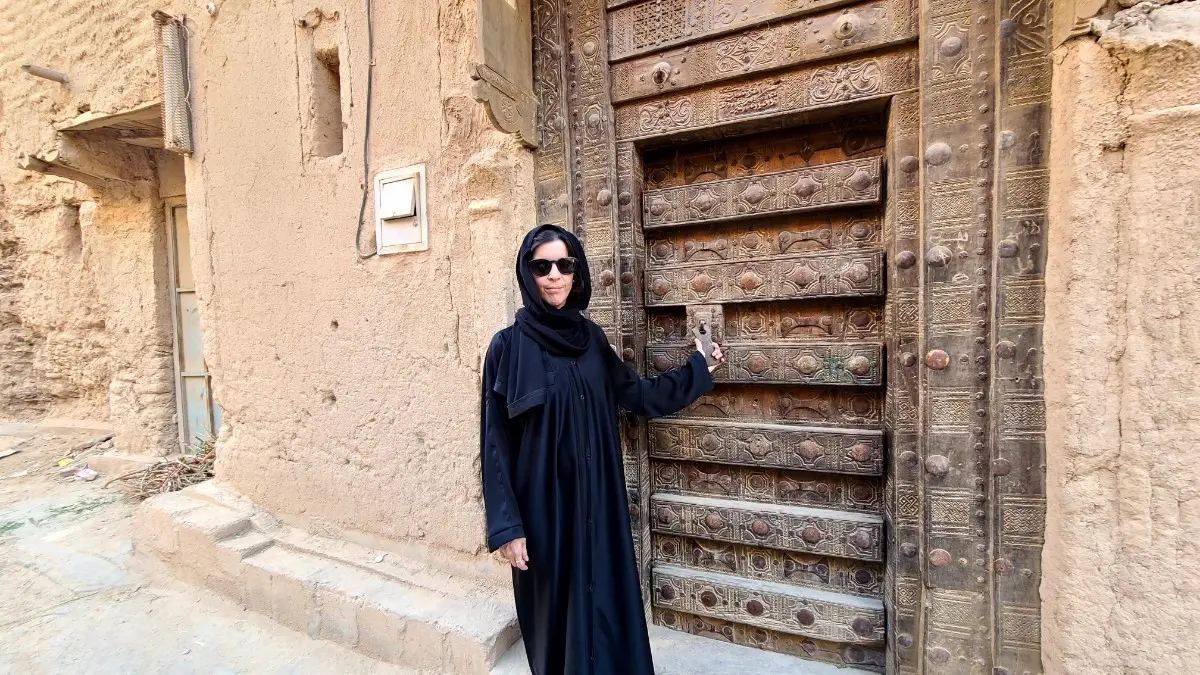 What to Wear in Mainland Yemen: Dress Code for Tourists